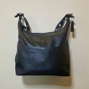 COACH Vintage Legacy Hobo Black Leather Shoulder Bag Authenticated 9148